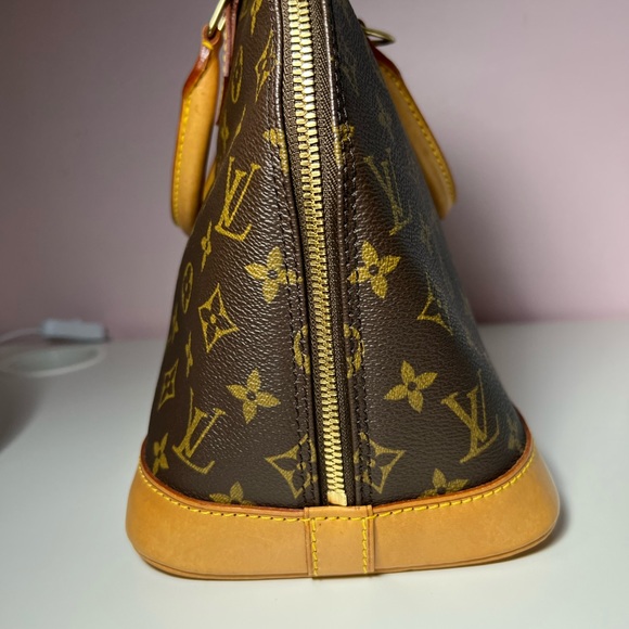 Sold on IG ❣️❣️❣️Alma pm - Picture 4 of 16